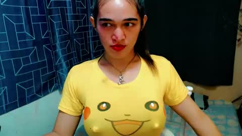 Snapshot of pretty_lady_kitty chatting on 06/10/26, 05:01 pretty_lady_kitty online show from 06/10/26, 05:01