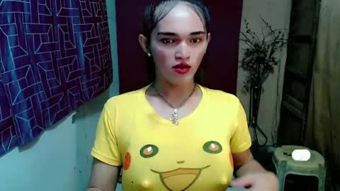 Snapshot of pretty_lady_kitty chatting on 06/17/26, 11:34 pretty_lady_kitty online show from 06/17/26, 11:34