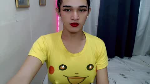 pretty_lady_kitty online show from 07/15/26, 10:59