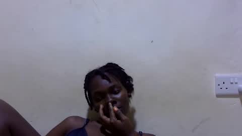 pretty_leila1 online show from 03/02/26, 10:05