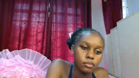 Snapshot of pretty_lioness_ chatting on 03/02/26, 07:15 Pretty online show from 03/02/26, 07:15