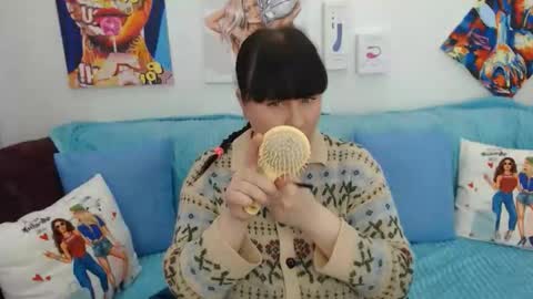 pretty_malika online show from 04/11/26, 07:45