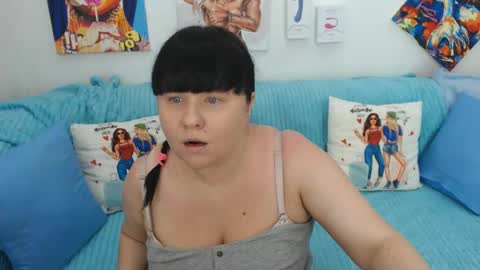 pretty_malika online show from 07/21/26, 12:18