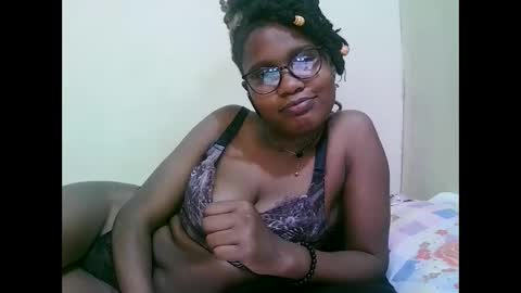 pretty_mellan online show from 01/22/25, 07:03