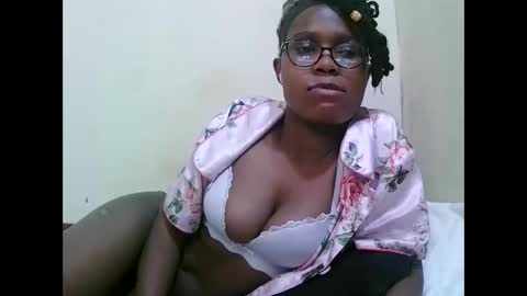 pretty_mellan online show from 01/26/25, 11:50