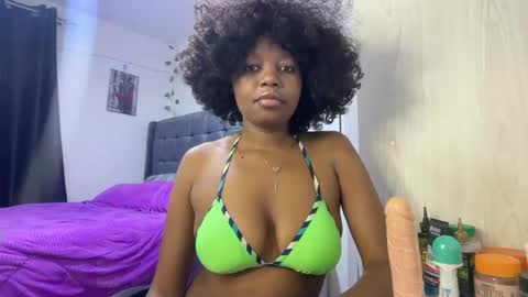 Pretty peaches online show from 12/15/25, 09:08