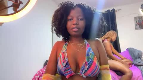 Pretty peaches online show from 03/08/26, 11:19