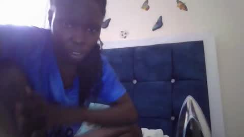 pretty_petite_ebony online show from 09/24/25, 08:39