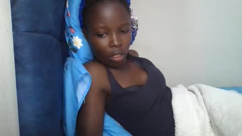 pretty_petite_ebony online show from 02/06/26, 09:45