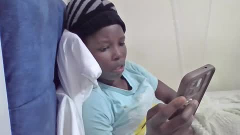 pretty_petite_ebony online show from 04/03/26, 06:33