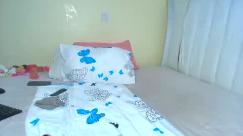 Essy online show from 04/14/26, 12:05