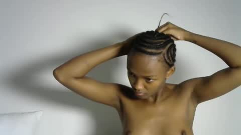 Pretty doll online show from 02/25/26, 10:19