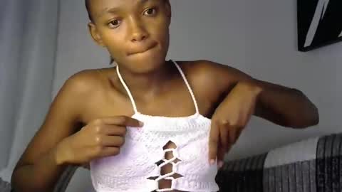 Pretty doll online show from 04/24/26, 01:19