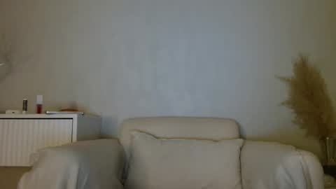 Snapshot of pretty_sharon chatting on 02/21/25, 02:50 Sharon online show from 02/21/25, 02:50