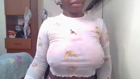 pretty_shila online show from 03/15/26, 10:21