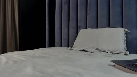 Justin online show from 12/16/25, 06:29