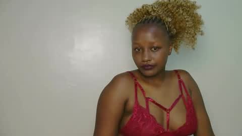 Tina online show from 11/04/25, 12:04