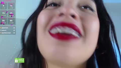 Snapshot of pretty_valen chatting on 03/06/25, 10:26 Valentina online show from 03/06/25, 10:26