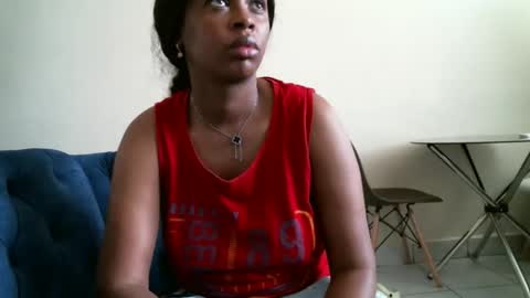 zii online show from 11/05/25, 08:03