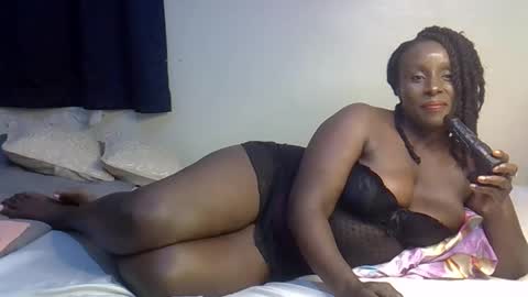 pretty_zio online show from 04/15/26, 08:09