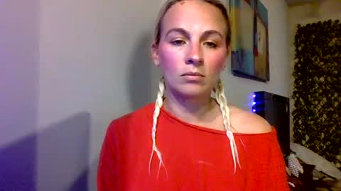 Snapshot of prettybabypetite chatting on 06/17/26, 12:13 Missy Jack online show from 06/17/26, 12:13