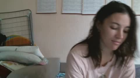 Bella online show from 10/14/25, 11:00