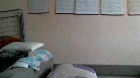 Bella online show from 10/20/25, 10:59