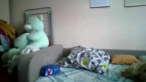 Bella online show from 04/02/26, 10:35