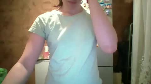 Bella online show from 04/15/26, 08:20