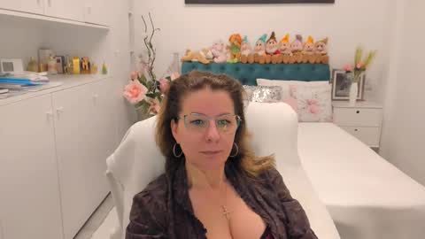 wilma online show from 02/11/26, 07:02