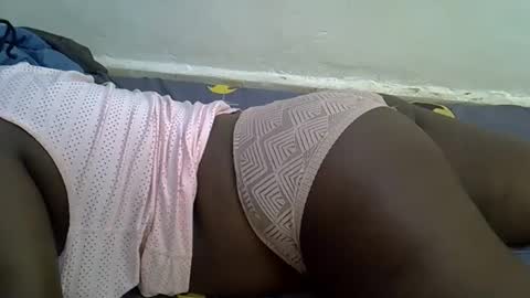 prettybooty1 online show from 01/06/26, 06:50