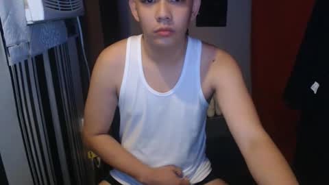 Snapshot of prettyboycum69 chatting on 09/27/25, 12:48 RAVEN online show from 09/27/25, 12:48