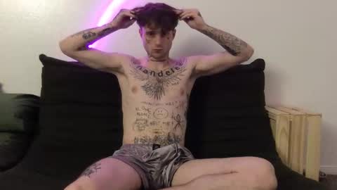 pretty boy online show from 10/26/25, 04:07