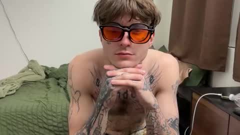 pretty boy online show from 03/26/26, 05:24