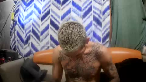 Prettyslangin69 FYPM online show from 12/14/25, 08:57