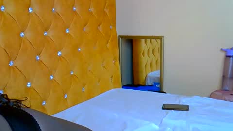 Snapshot of prettycandy0 chatting on 11/16/25, 04:40 prettycandy0 online show from 11/16/25, 04:40