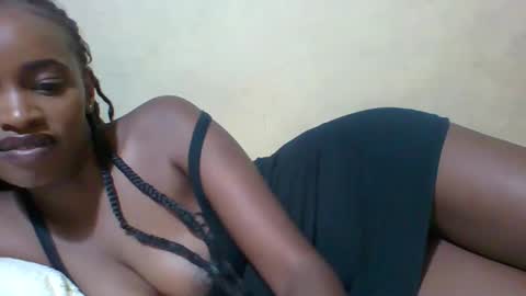 Snapshot of prettycarl_2 chatting on 01/25/25, 01:10 prettycarl_2 online show from 01/25/25, 01:10