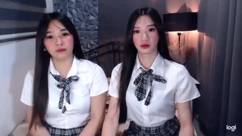 Snapshot of prettycumnotes69 chatting on 12/12/24, 02:44 ASHLEY online show from 12/12/24, 02:44