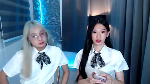 Snapshot of prettycumnotes69 chatting on 01/27/25, 07:24 ASHLEY online show from 01/27/25, 07:24