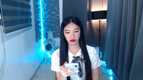 Snapshot of prettycumnotes69 chatting on 03/09/25, 12:09 ASHLEY online show from 03/09/25, 12:09