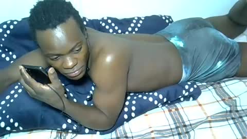 Snapshot of prettydiva2 chatting on 06/15/26, 01:24 prettydiva2 online show from 06/15/26, 01:24