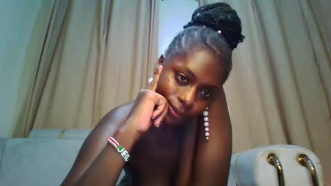 prettydulce online show from 11/24/25, 03:34