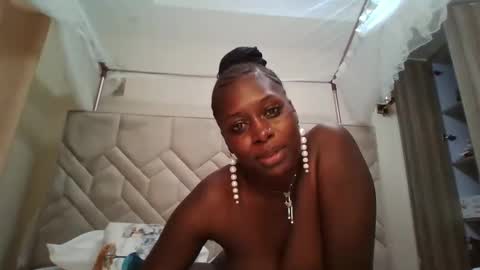 prettydulce online show from 01/17/26, 04:22