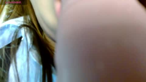 Snapshot of prettyduration chatting on 06/04/26, 11:00 Caro sins online show from 06/04/26, 11:00