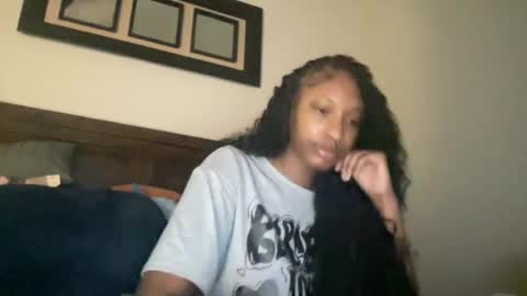 prettyfacefemale online show from 03/08/26, 07:50