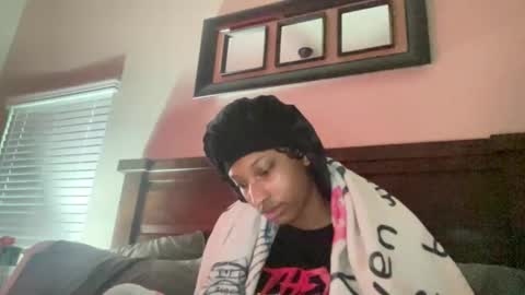 Snapshot of prettyfacefemale chatting on 05/20/26, 05:41 prettyfacefemale online show from 05/20/26, 05:41
