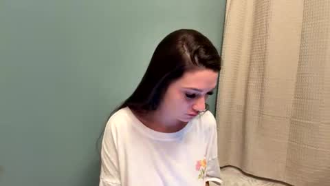Snapshot of prettygirll23 chatting on 07/16/26, 12:38 prettygirllltorii online show from 07/16/26, 12:38