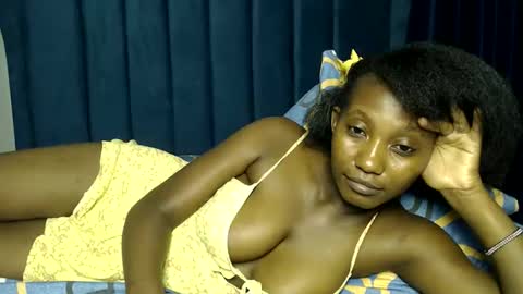 Mary online show from 11/11/25, 05:57