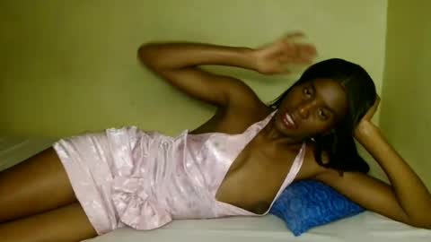 Snapshot of prettygoddess1 chatting on 06/03/26, 04:34 Mary online show from 06/03/26, 04:34