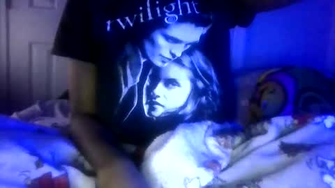 prettyma online show from 10/22/25, 06:13